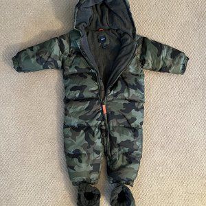 Baby GAP Lightweight Puffer One-Piece - 18-24 months